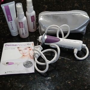 Derma Wand Pro With Case, Instructions And Unopened Serums...new!